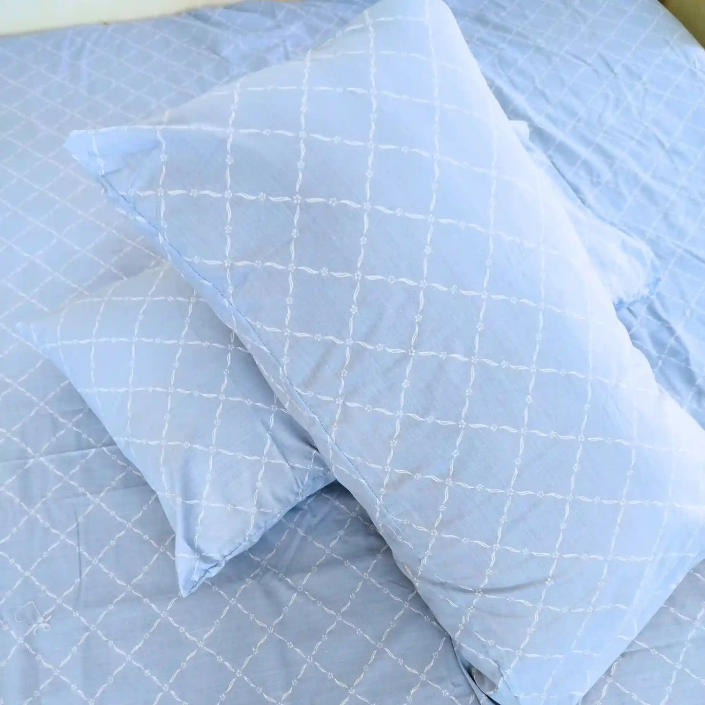 Skyline Grid Bedsheet Set